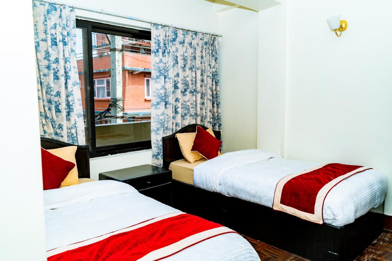 Kbb Hotel And Apartments Hosted By Hostmandu Lalitpur Exteriér fotografie